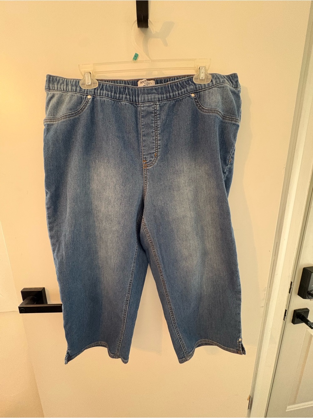 Catherine’s Knit-Ean 0X 14/16W Denim Capri Pants Pull On Stretch Plus Size